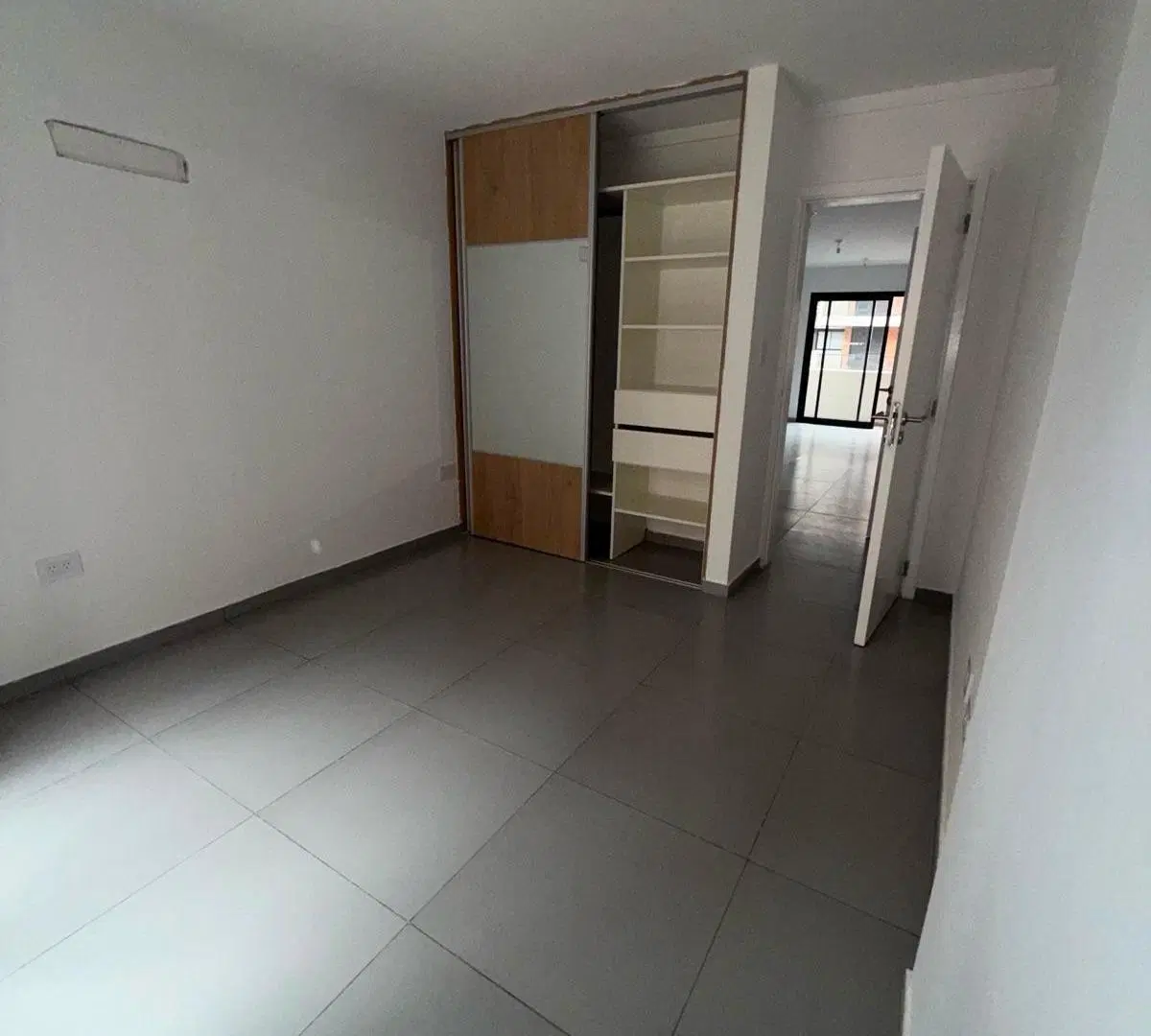 Alquilo departamento de 1 dormitorio con asador y pileta propia en Nueva Cordoba 5