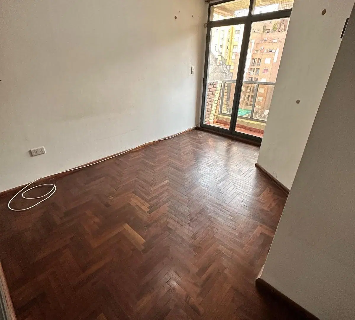 Alquilo departamento de 1 dormitorio en ituzaingo 450 casi esquina rondeau en Nueva Cordoba 5