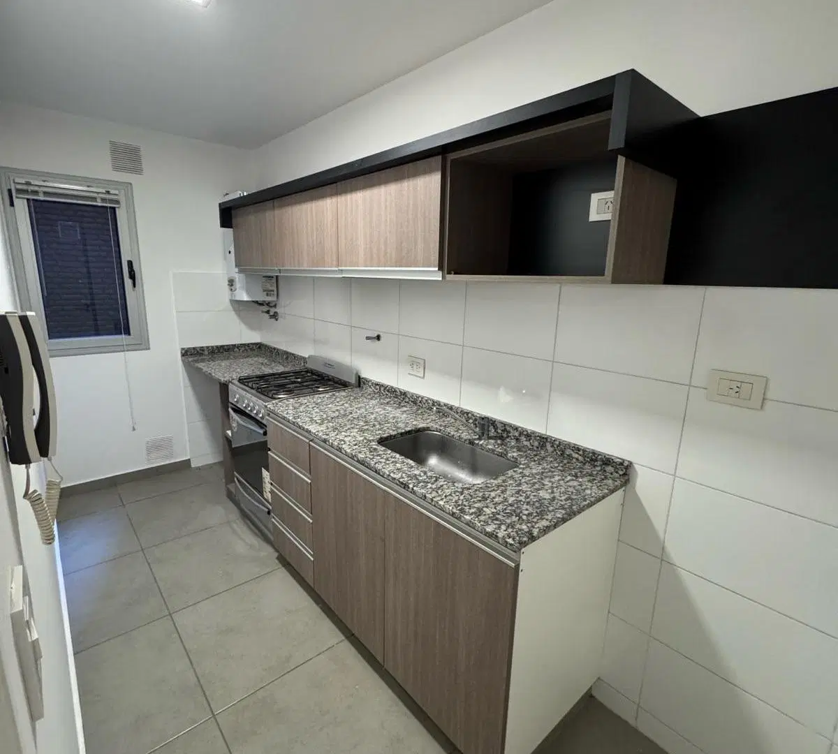 Alquilo departamento de 1 dormitorio en Bv illia 518 casi esquina parana en  Nueva Cordoba 3