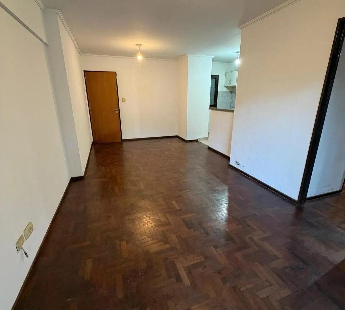 Alquilo departamento de 1 dormitorio en lugones 338 frente al parque sarmiento en Nueva Cordoba 5