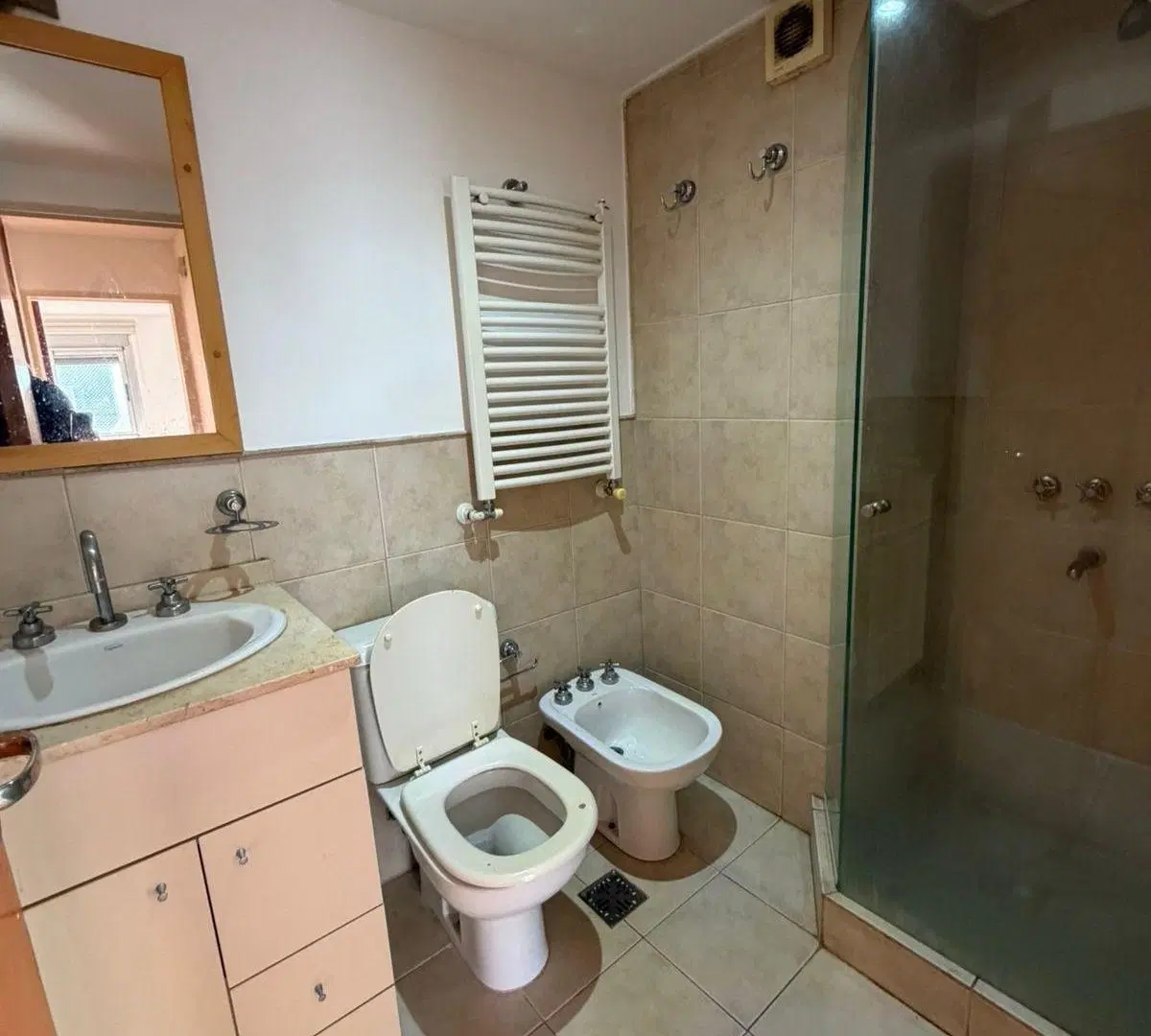 Departamento en venta de 2 dormitorios con balcón en Ituzaingó al 1200 - Nueva Cordoba 2
