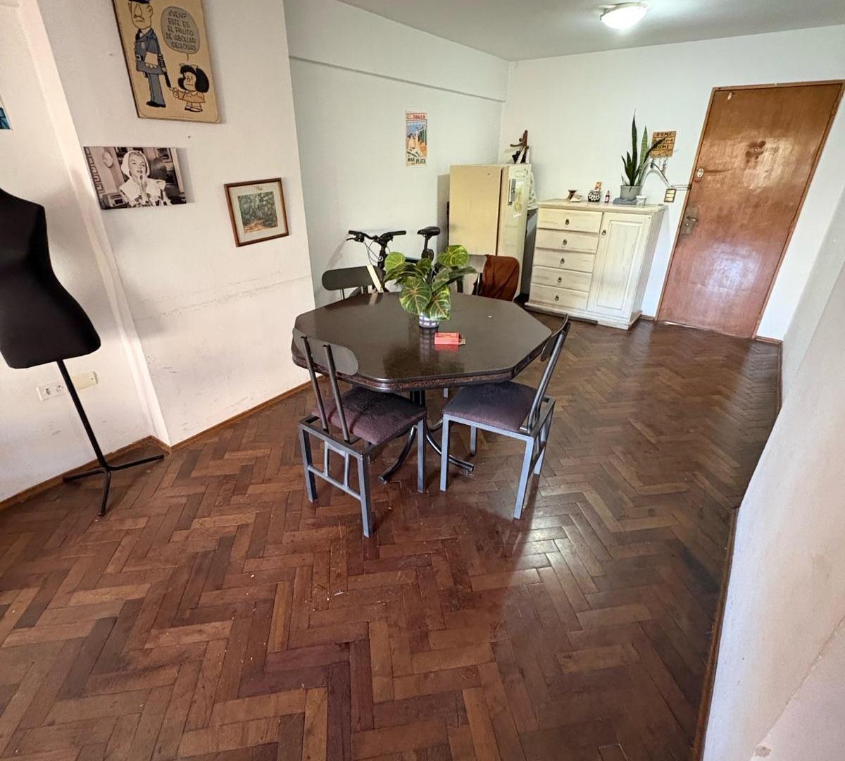 Foto de Semipiso en venta de 3 dormitorios sobre jujuy 159 a metros de Cañada, imagen 5