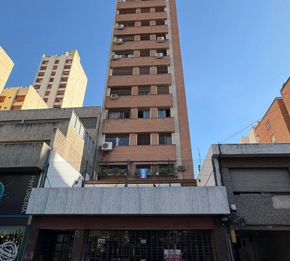 Semipiso en venta de 3 dormitorios sobre jujuy 159 a metros de Cañada - Centro 2