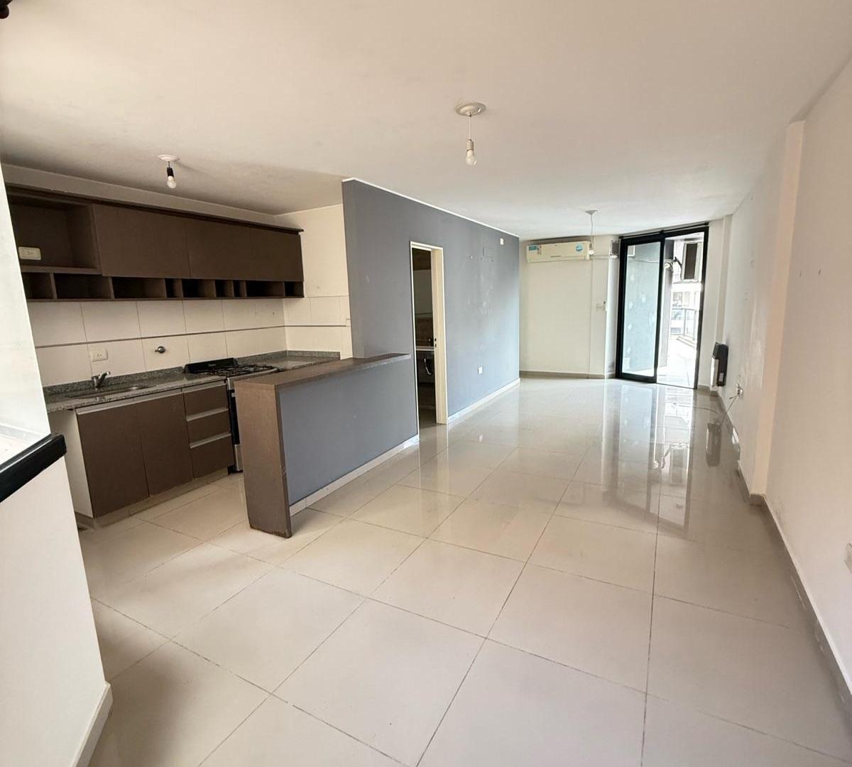 Foto de Departamento en venta de 2 dormitorio sobre San Lorenzo casi Parana - Nueva Córdoba, imagen 3