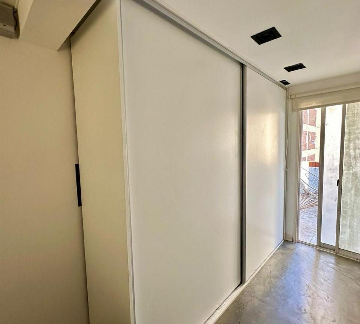Foto de Vendo Penthouse de 3 dormitorios sobre Obispo Trejo a metros de Ciudad, imagen 1