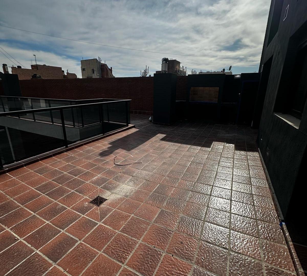 Foto de Venta de Departamento de 1 dormitorio con Terraza Propia a metros del, imagen 1