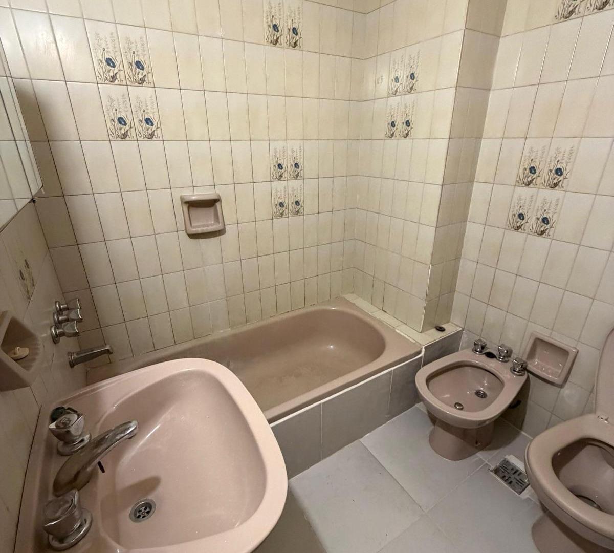 Foto de Alquilo departamento de 1 dormitorio a metros de plaa españa ituzaingo, imagen 2