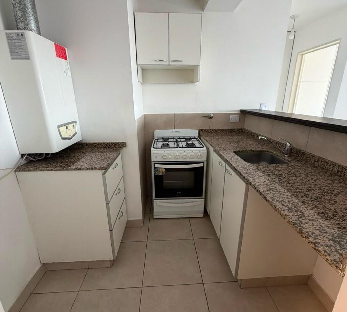 Foto de Alquilo departamento de 1 dormitorio en ituzaingo 958 a metros de plaza, imagen 5