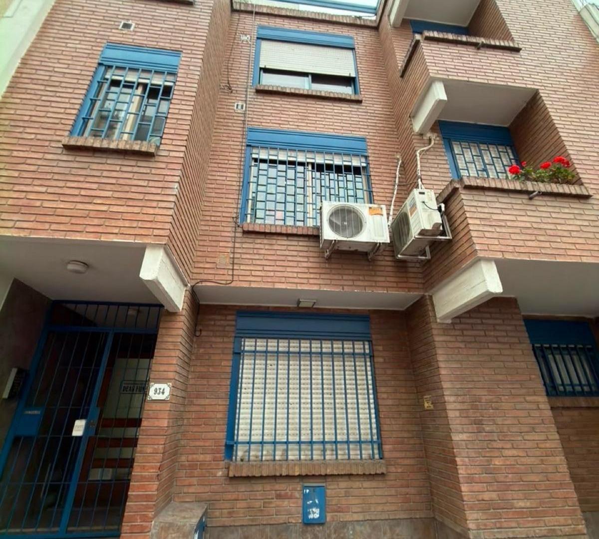 Foto de Alquilo departamento de 2 dormitorios en barrio Centro, imagen 1