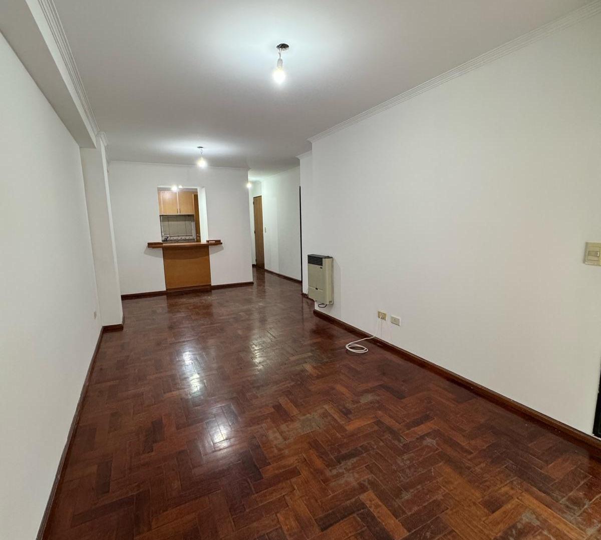 Foto de Alquilo departamento de 2 dormitorios a metros de paque sarmiento en, imagen 4