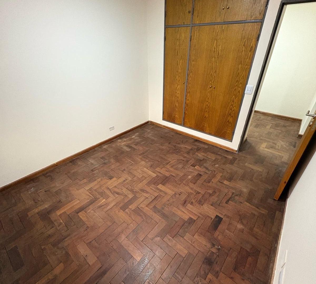 Foto de Departamento en venta de 2 dormitorios en San Lorenzo esq ituzaingo, imagen 5
