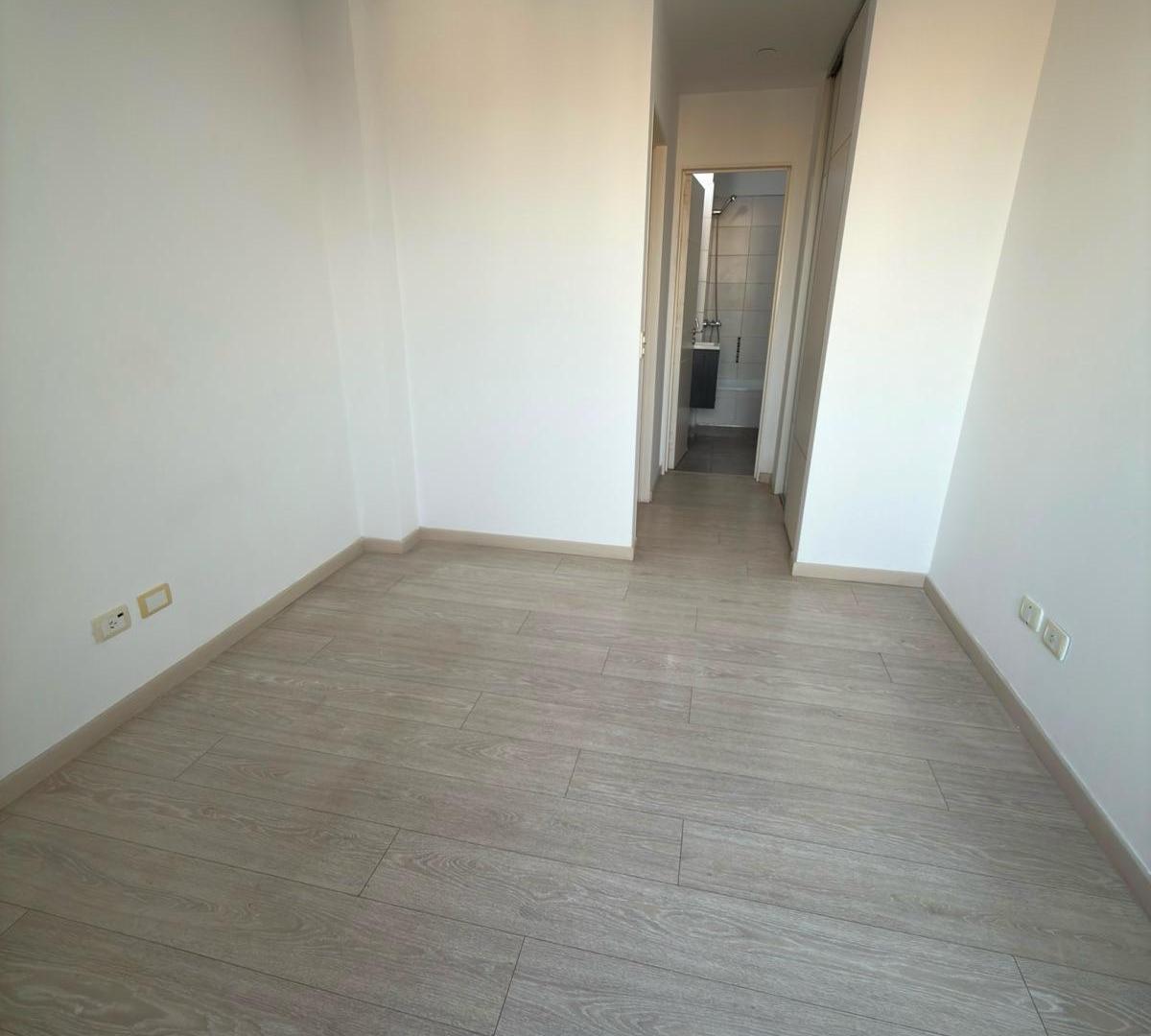 Foto de Alquilo departamento de 1 dormitorio con 2 balcones en barrio centro, imagen 4