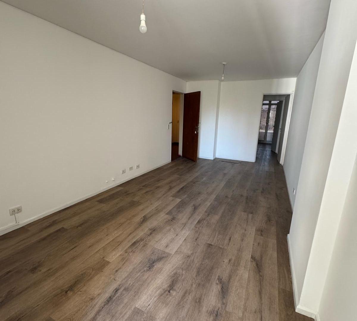 Foto de Alquilo departamento de 1 dormitorio ubicado en calle ayacucho 319, imagen 2
