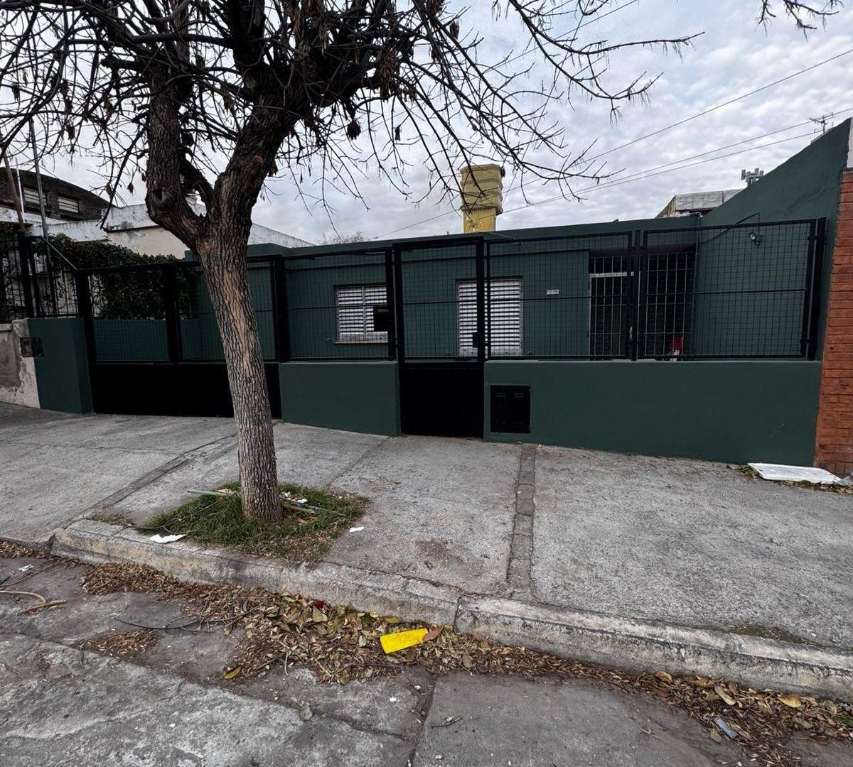 Foto de Gran casa en venta APTO CREDITO - Colinas De B.Vista, imagen 1