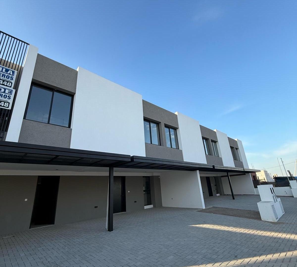 Foto de VENTA DUPLEX A ESTRENAR 3 DORM ENORME- Quebrada De Manantiales, imagen 3