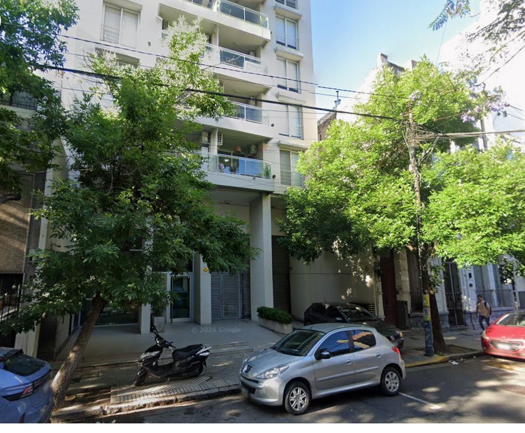 Venta cochera edificio Junior