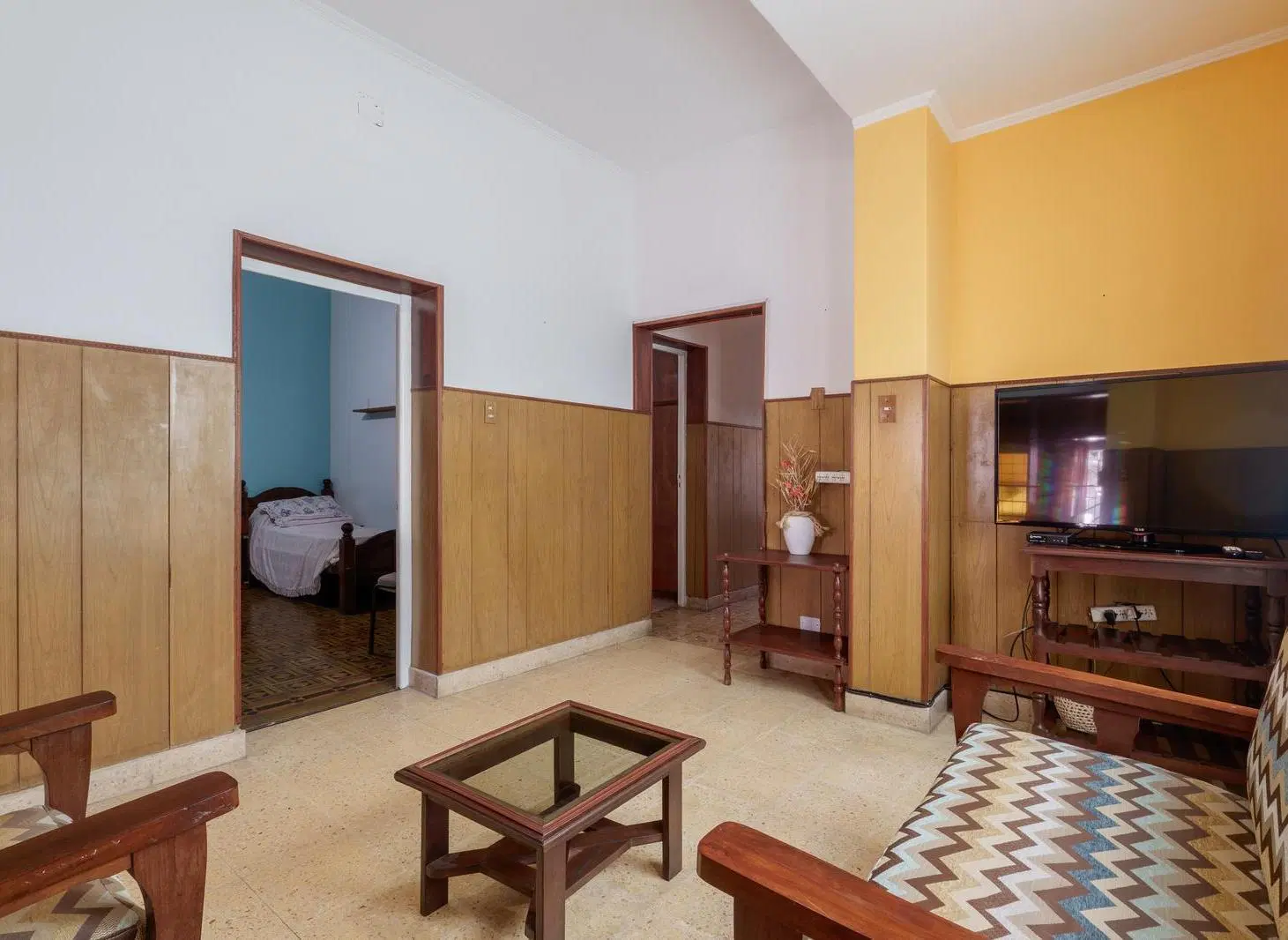 Casa en venta 2 dormitorios patio cochera Barrio Parque Casado 2