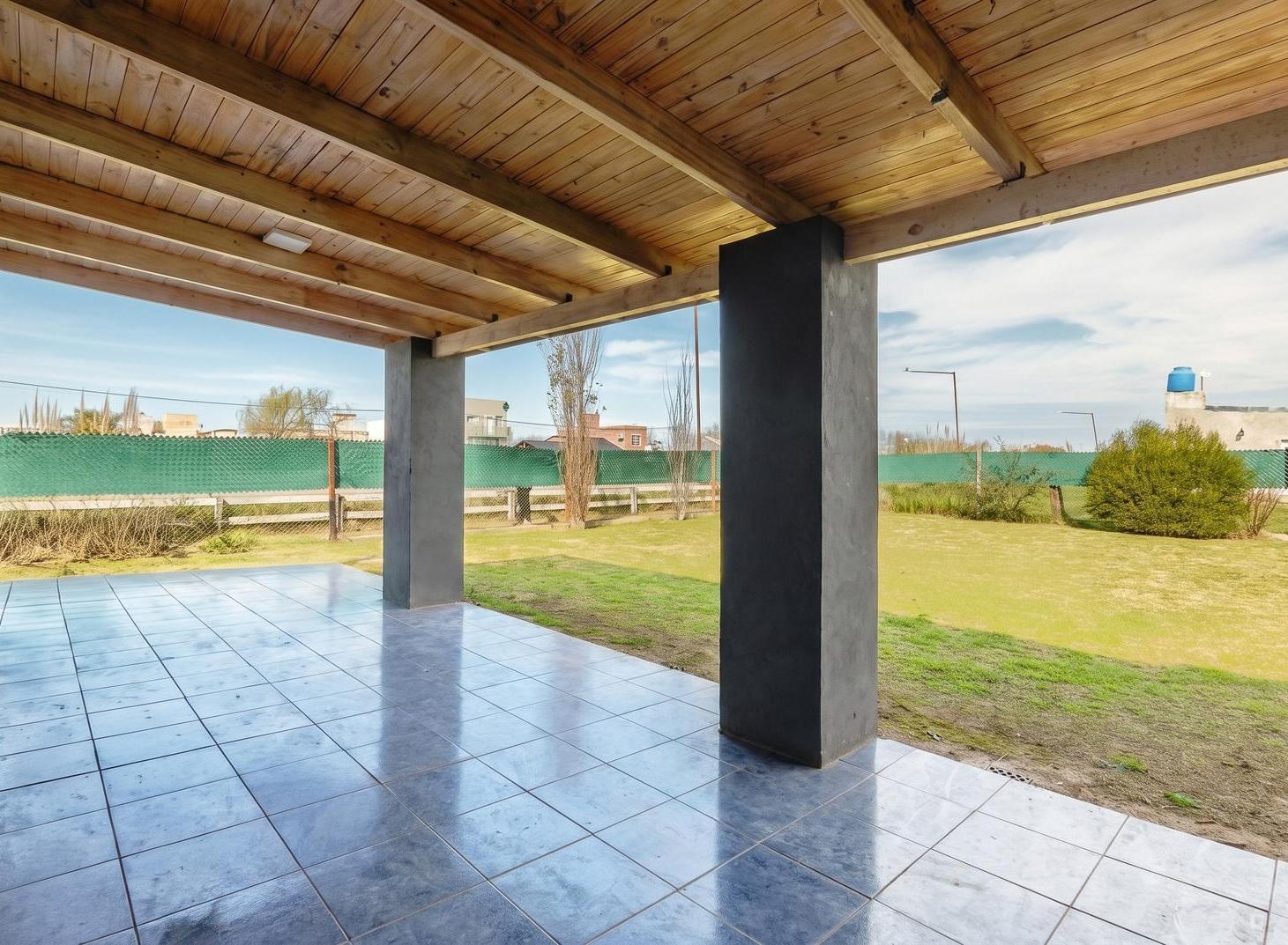 Foto de Casa 3 dormitorios en Funes Norte, imagen 3
