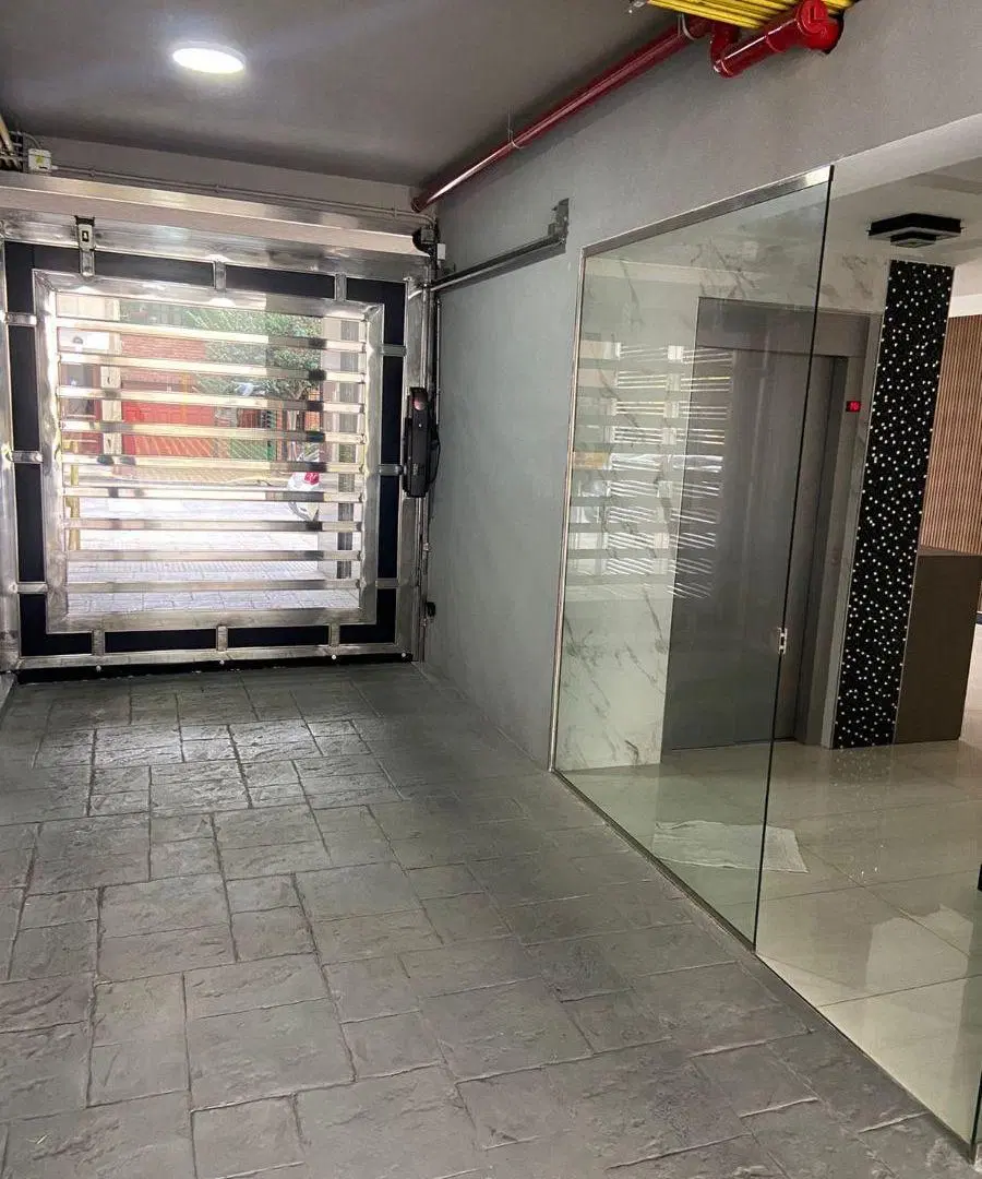 Excelente Departamento de 3 Ambientes con cochera 4