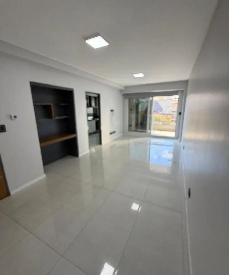 Excelente Departamento de 3 Ambientes con cochera 3