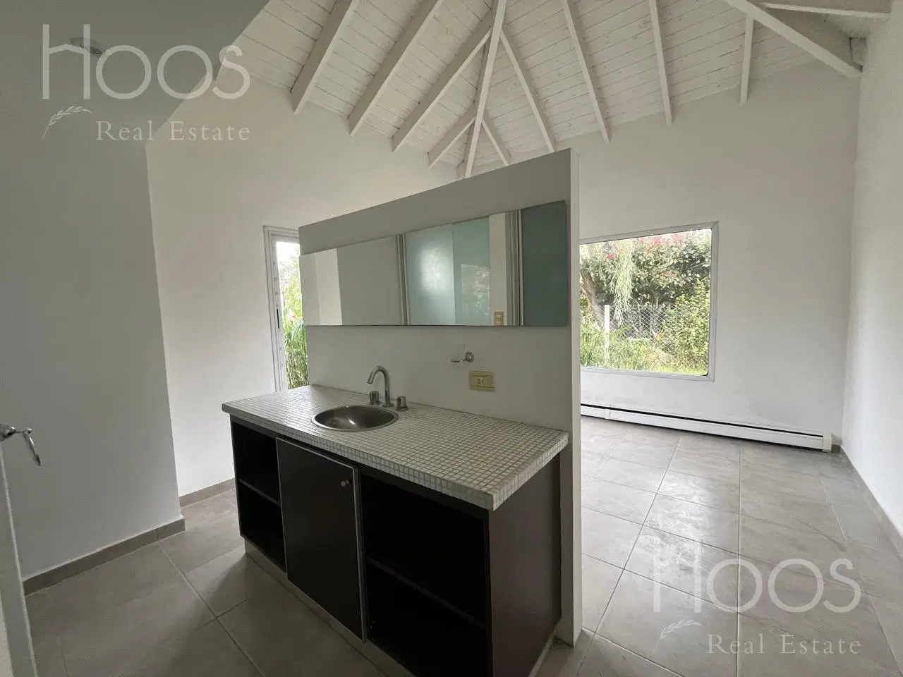 CASA 5 AMBIENTES EN BARRIO CERRADO ALTOS DEL SOL 5