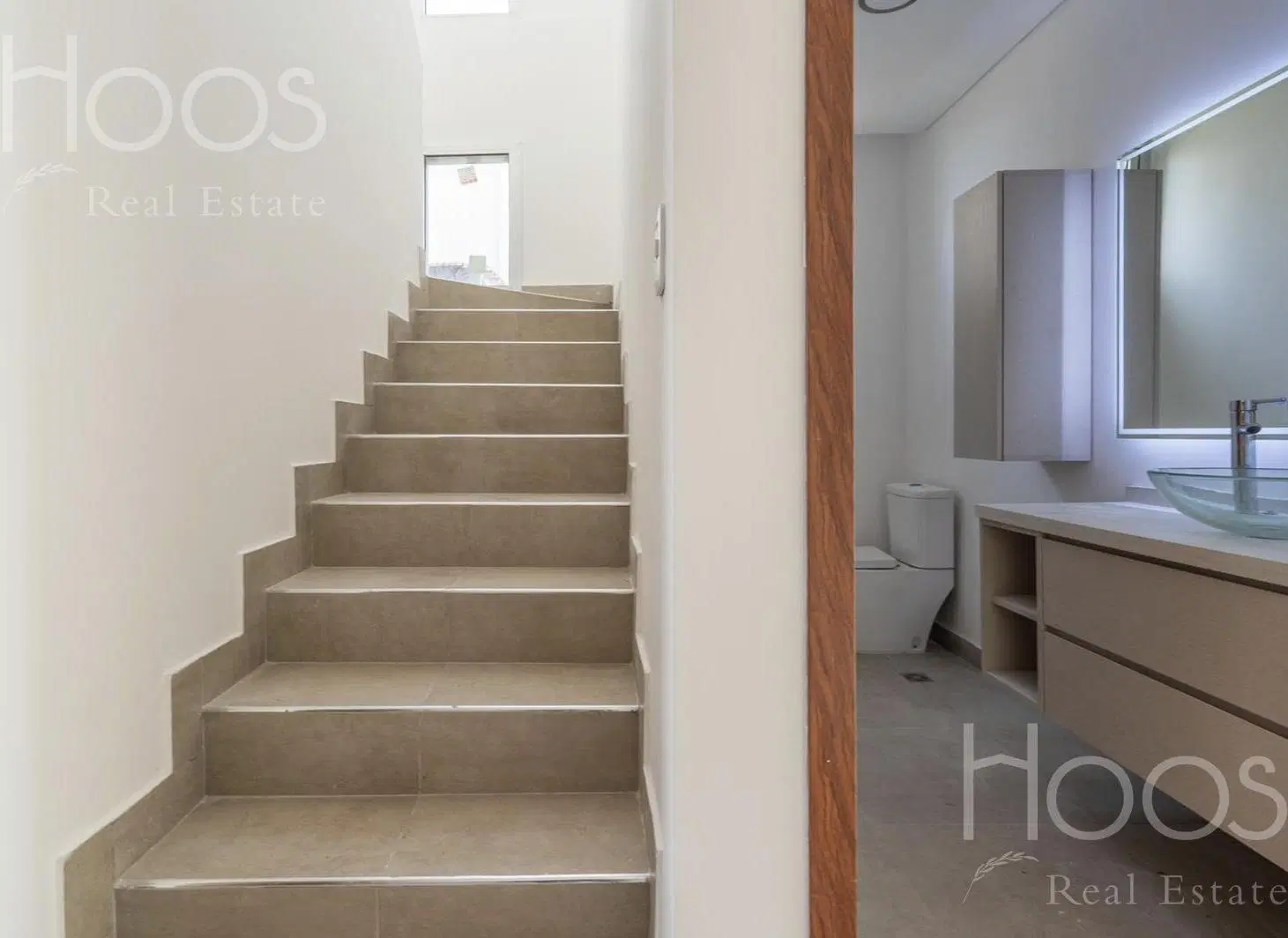 VENTA CASA EN PIUERTOS CON PILETA/JARDIN/PARRILLA 4