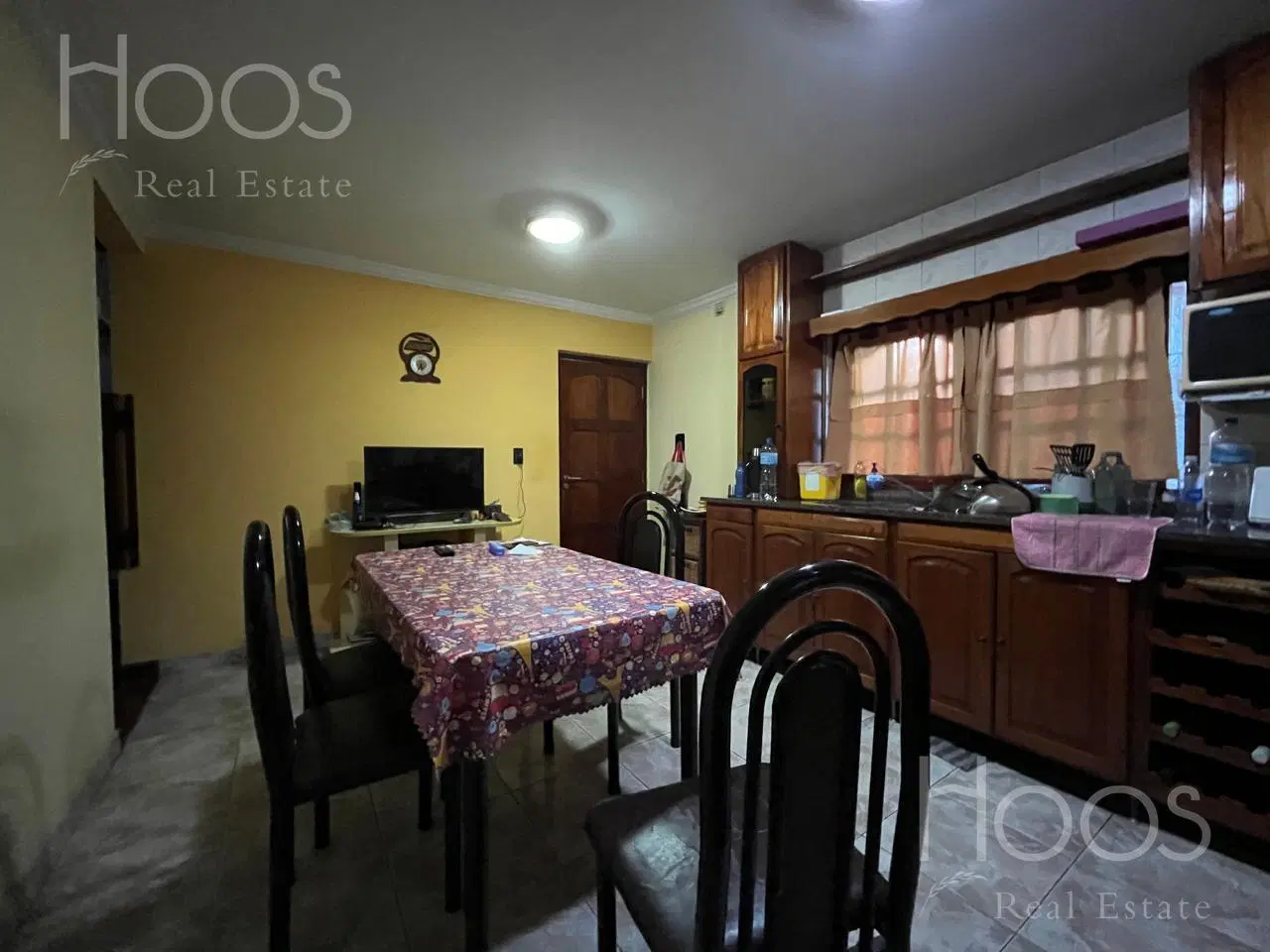 Casa 4 ambientes con quincho, parrilla jardin y pileta en Ituzaingó norte 8