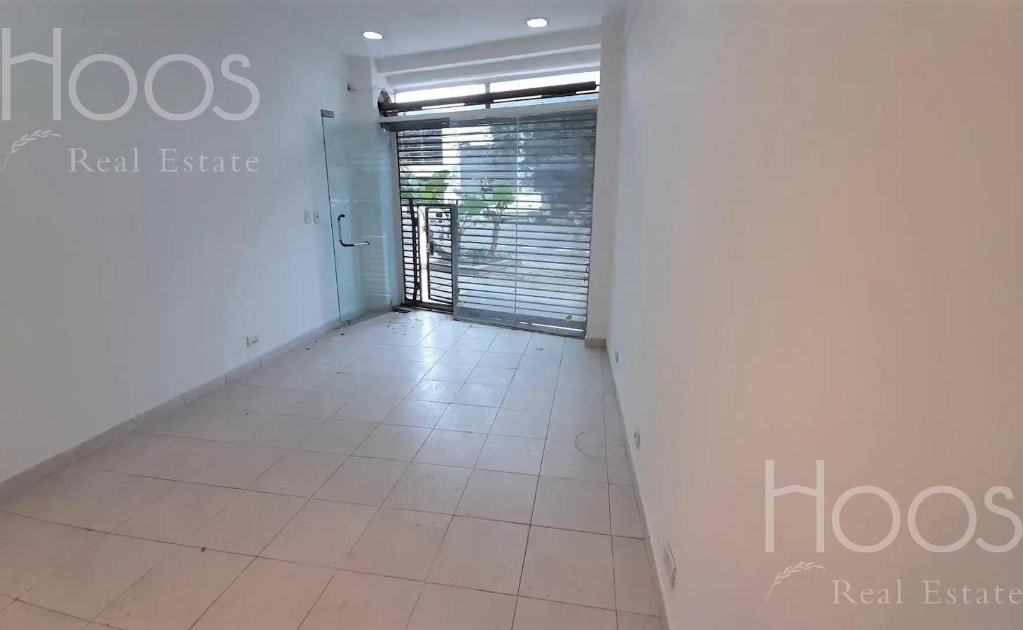 Foto de Local en venta sobre Av Forest, imagen 2