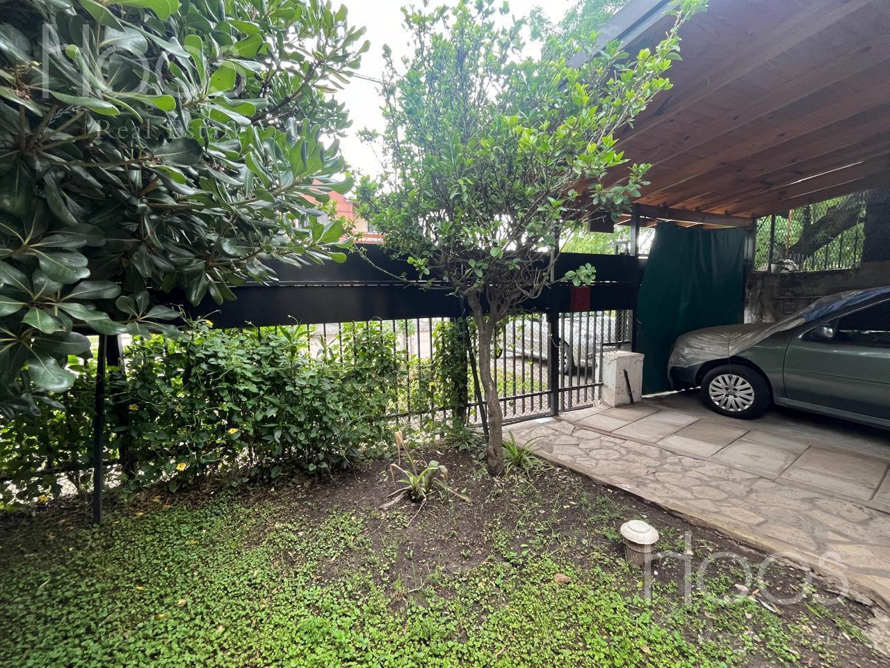 Foto de Casa 3 amb. en venta Ituzaingó Norte con cochera, patio, jardin, imagen 3