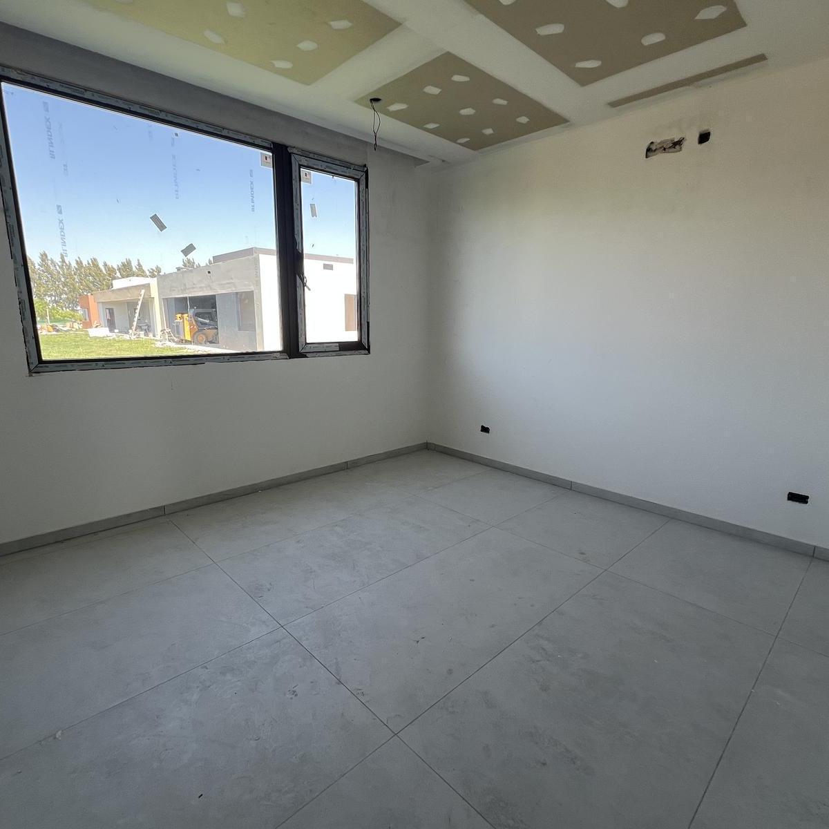 Casa en Fincas del Alba Canning