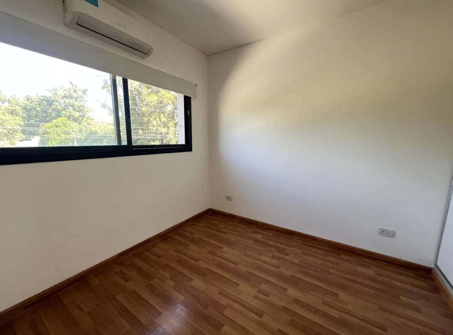 Departamento en complejo Espacio las Cavas Canning 3