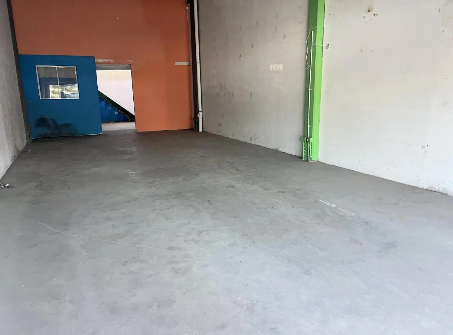 Local de 120m2 sobre Mariano Castex en alquiler 5