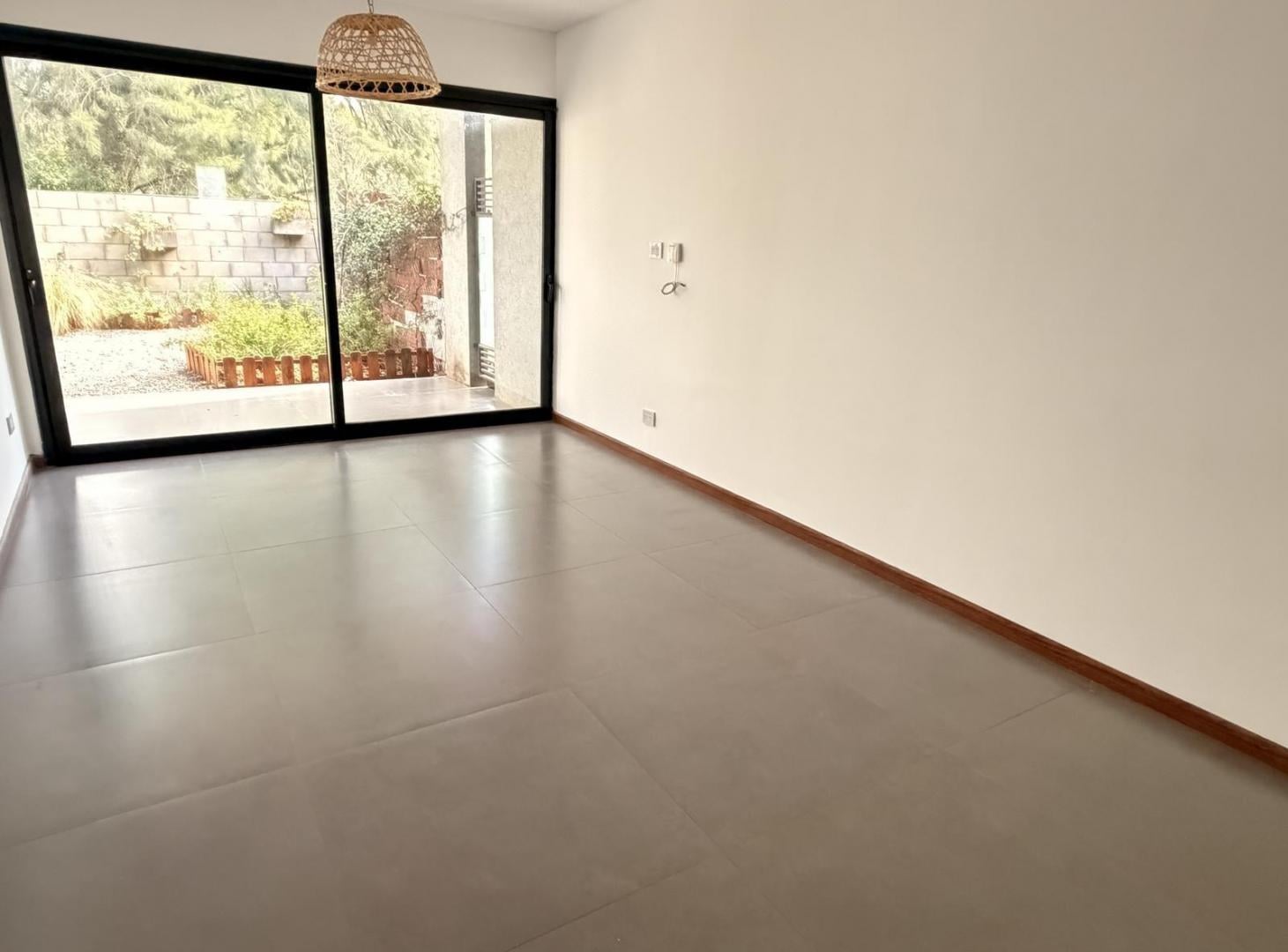 Foto de Alquiler departamento 3 amb con jardin en Sotavento Canning, imagen 5