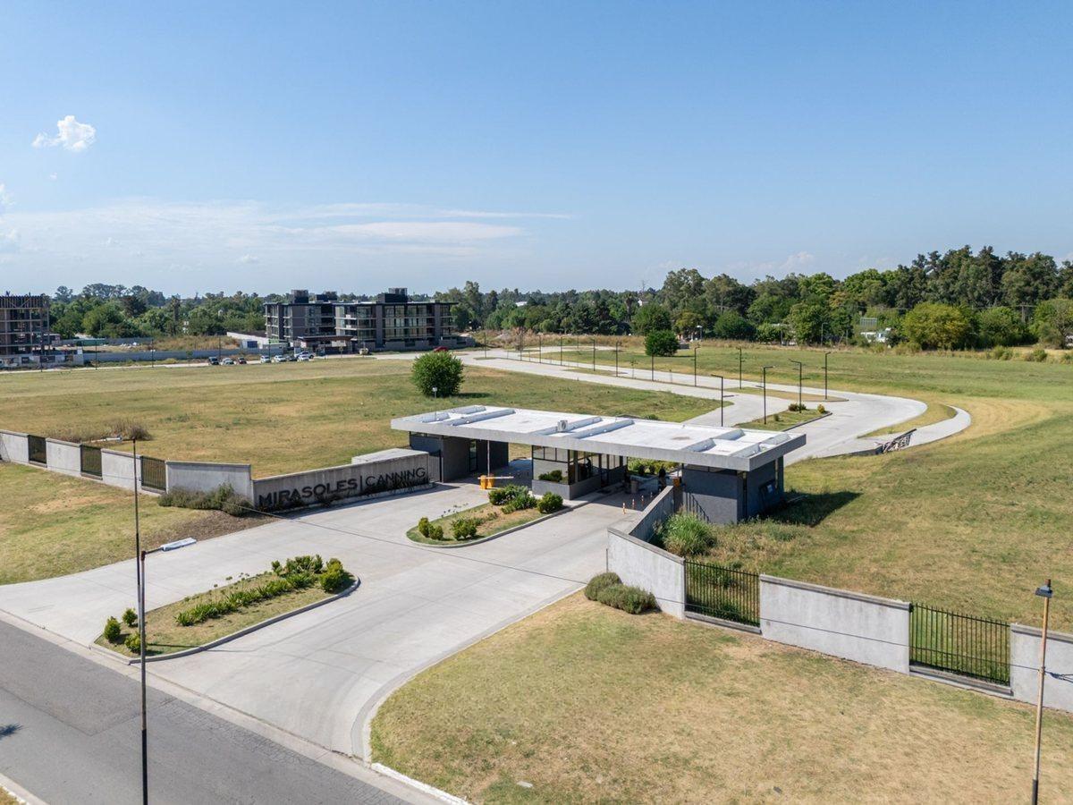 Foto de Departamento en venta 4 ambienes con balcón y parrilla en Dharma Canning, imagen 1
