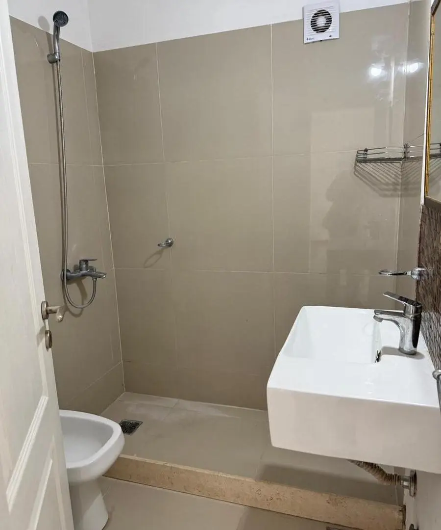 Departamento 2 ambientes Pilar 2 pisos por escalera con cochera apto credito 5