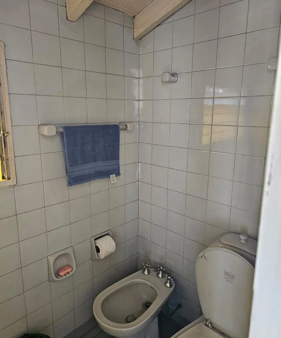 Esquina comercial 197 y panamericana 150 mts 1 piso por escalera 1
