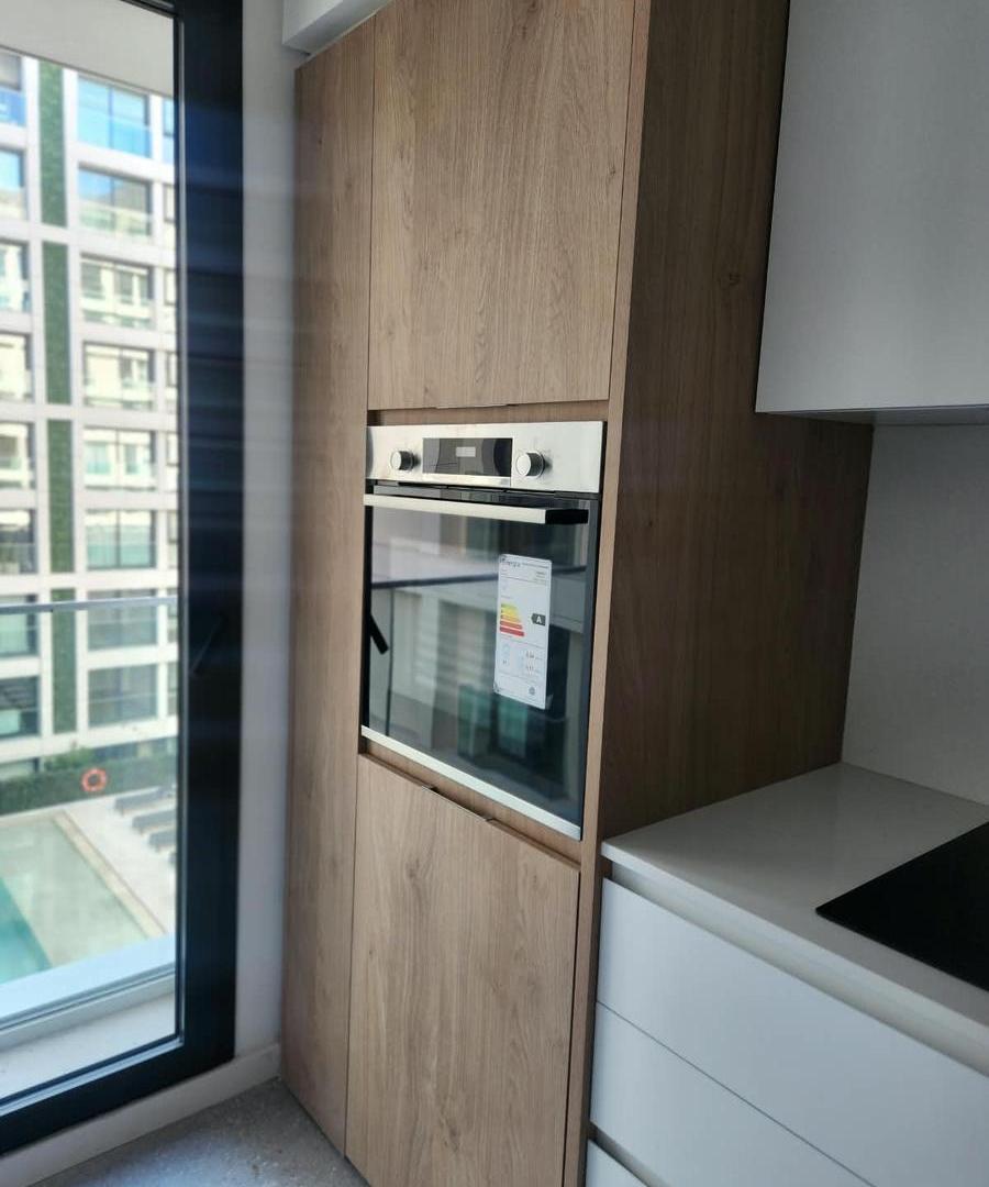 Foto de ALQUILER - Semipiso 4 Ambientes con Vistas Abiertas a los Lagos | Full, imagen 3