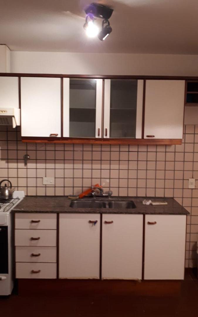 Foto de ¡Amplio y Luminoso Departamento de 3 Ambientes en Alquiler sobre, imagen 3