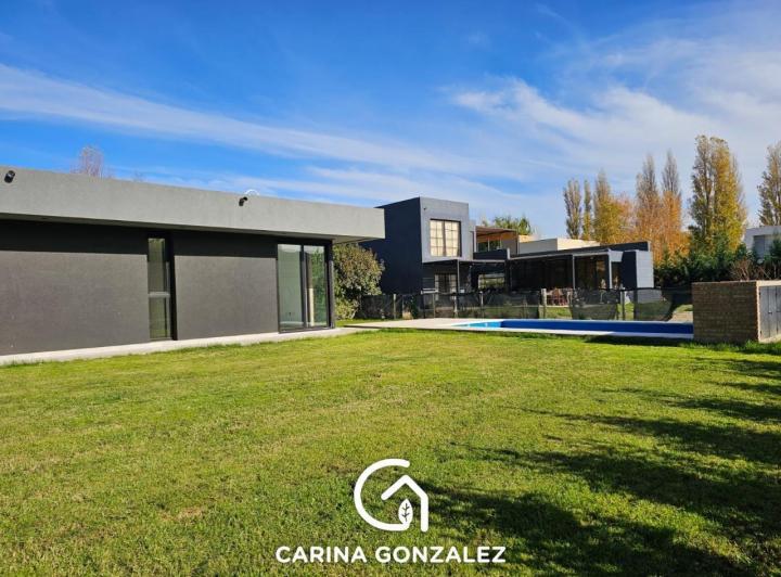 VENTA CASA NIVEL GERENCIAL B° PRIVADO SAUCES DEL LIMAY NEUQUEN CAPITAL 1