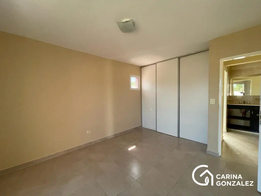 Venta de casa de 3 dormitorios en Plottier 5
