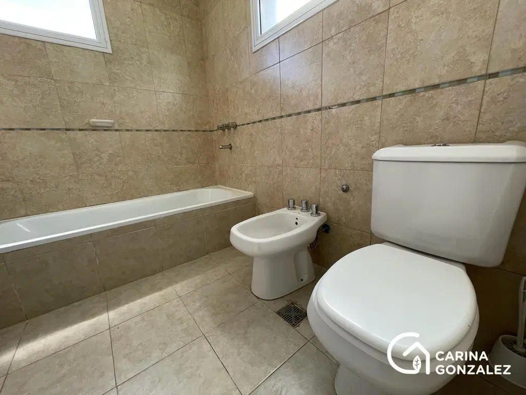 Venta de casa de 3 dormitorios en Plottier 2
