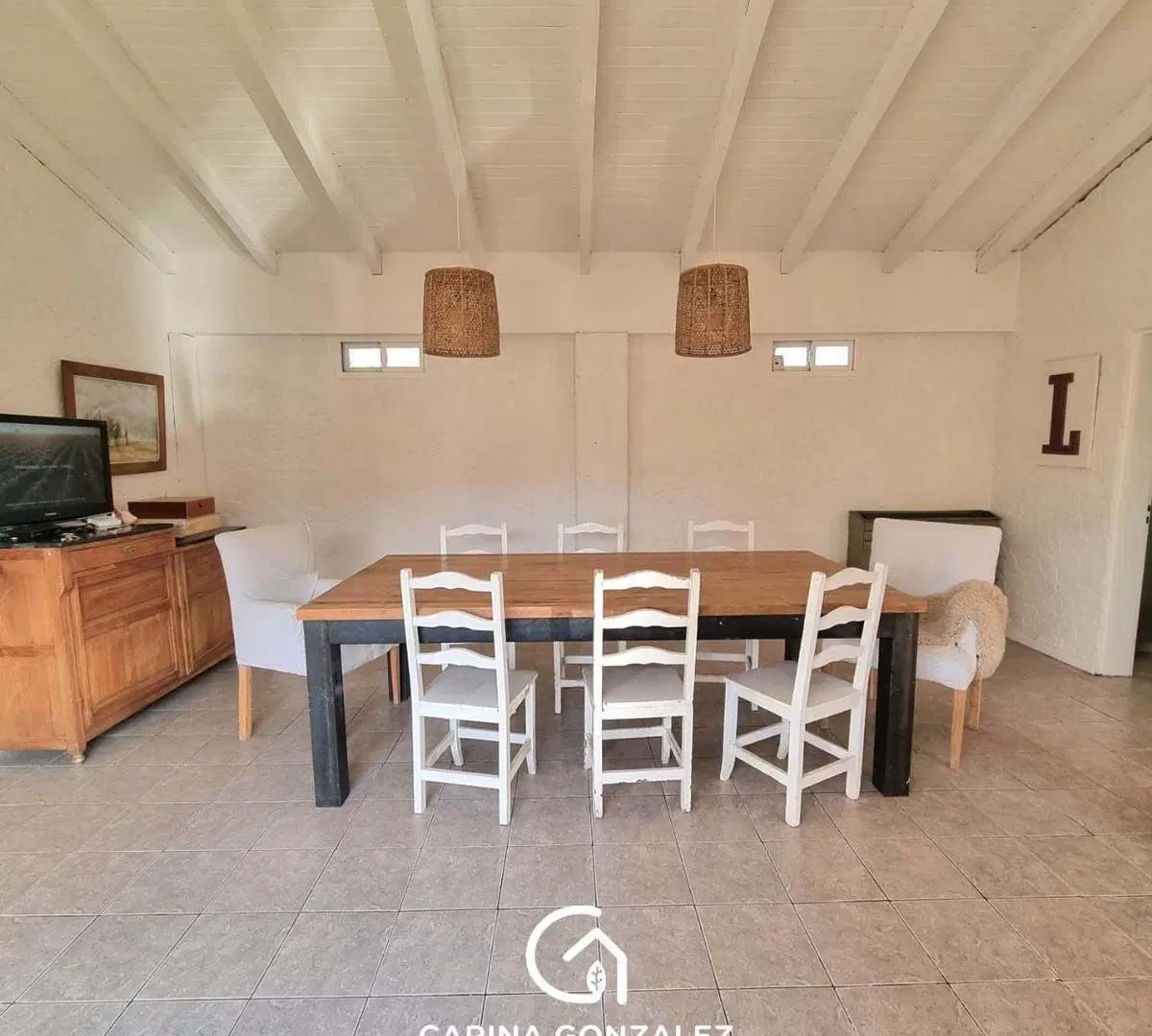 Venta casa en con PILETA Plottier 5