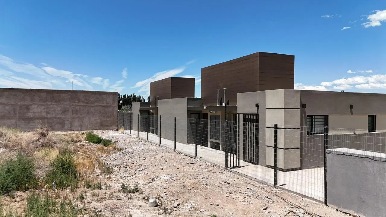 VENTA Casa en PH Añelo dos dormit. 2 baños. Barrio URBANIZACIÓN AÑELO, VACA MUERTA 3