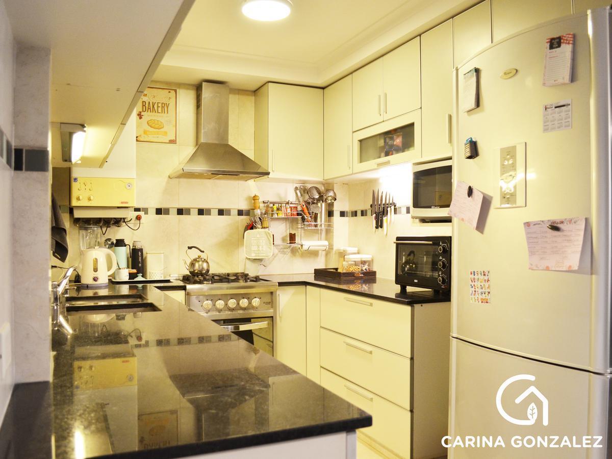 Foto de Venta Departamento de 3 dormitorios con quincho, imagen 3