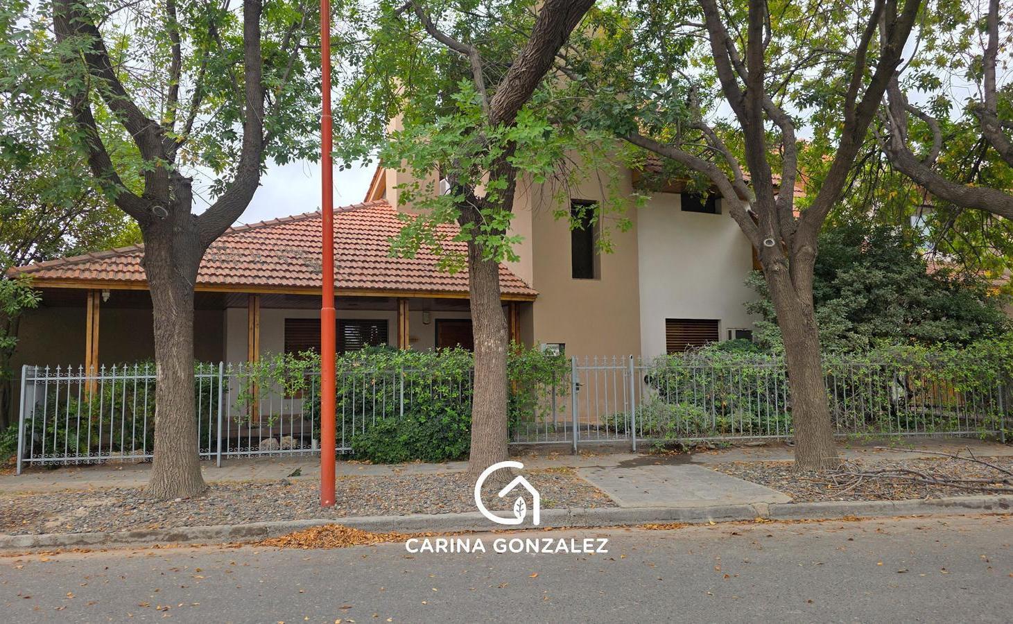 Foto de Venta Casa en Cipolletti - Barrio Manzanar calle Ingeniero Cipolletti, imagen 3
