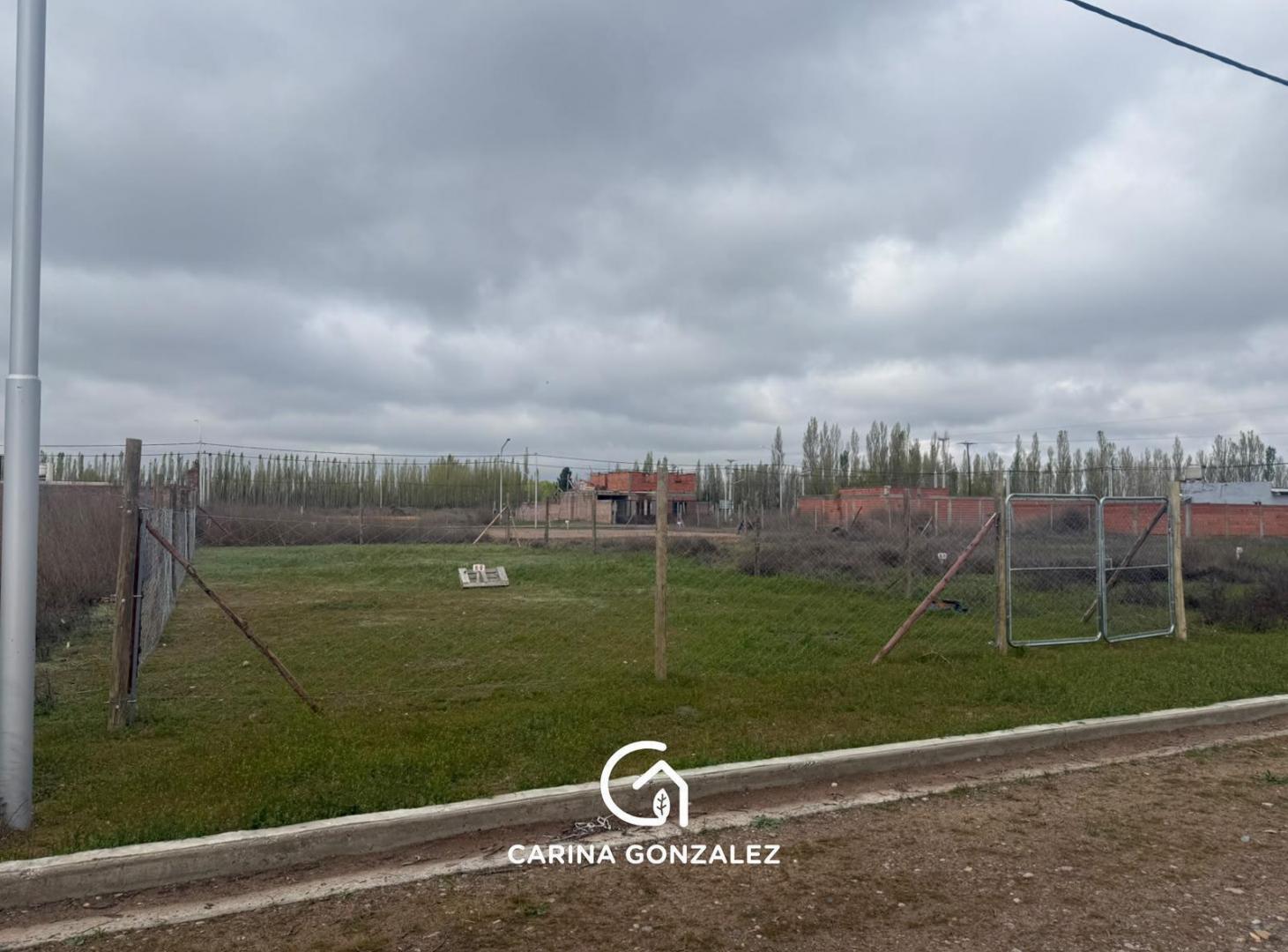 Foto de Venta Terreno de 360 m2 en Loteo Peumayen Plotier, imagen 2