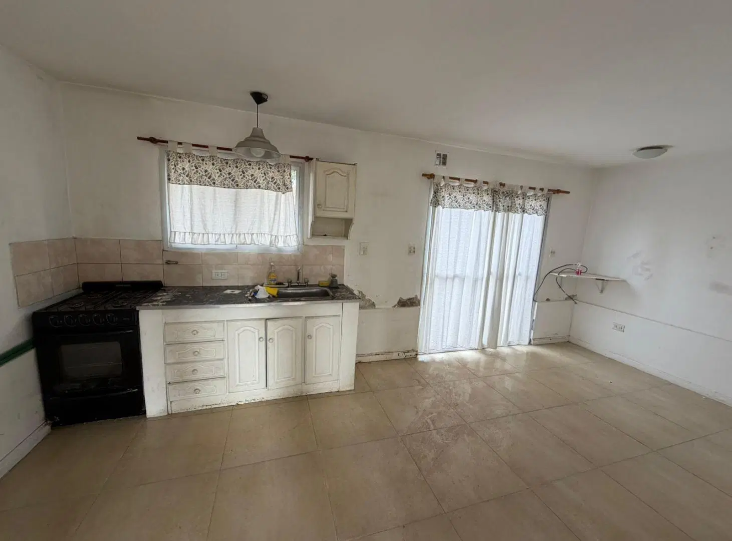 CASA 4 AMBIENTES EN ALQUILER EN BENAVIDEZ Bº ALTOS DE PACHECO - JAVIER QUINTANA INMOBILIARIA 1