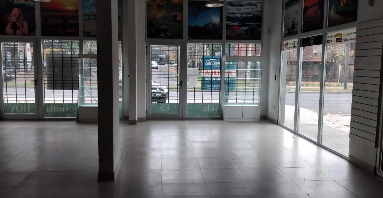 Local en alquiler - General Pacheco - Javier Quintana Inmobiliaria 8