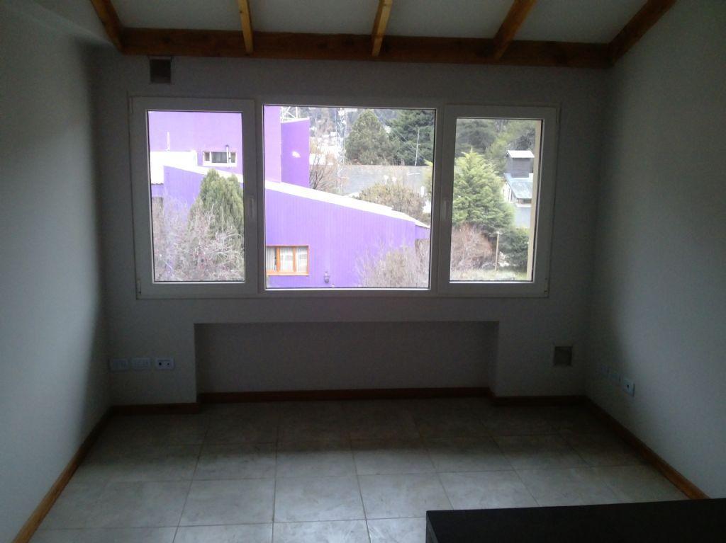 Foto de Departamento en Alquiler ubicado en Centro, San Martin de los Andes, imagen 3