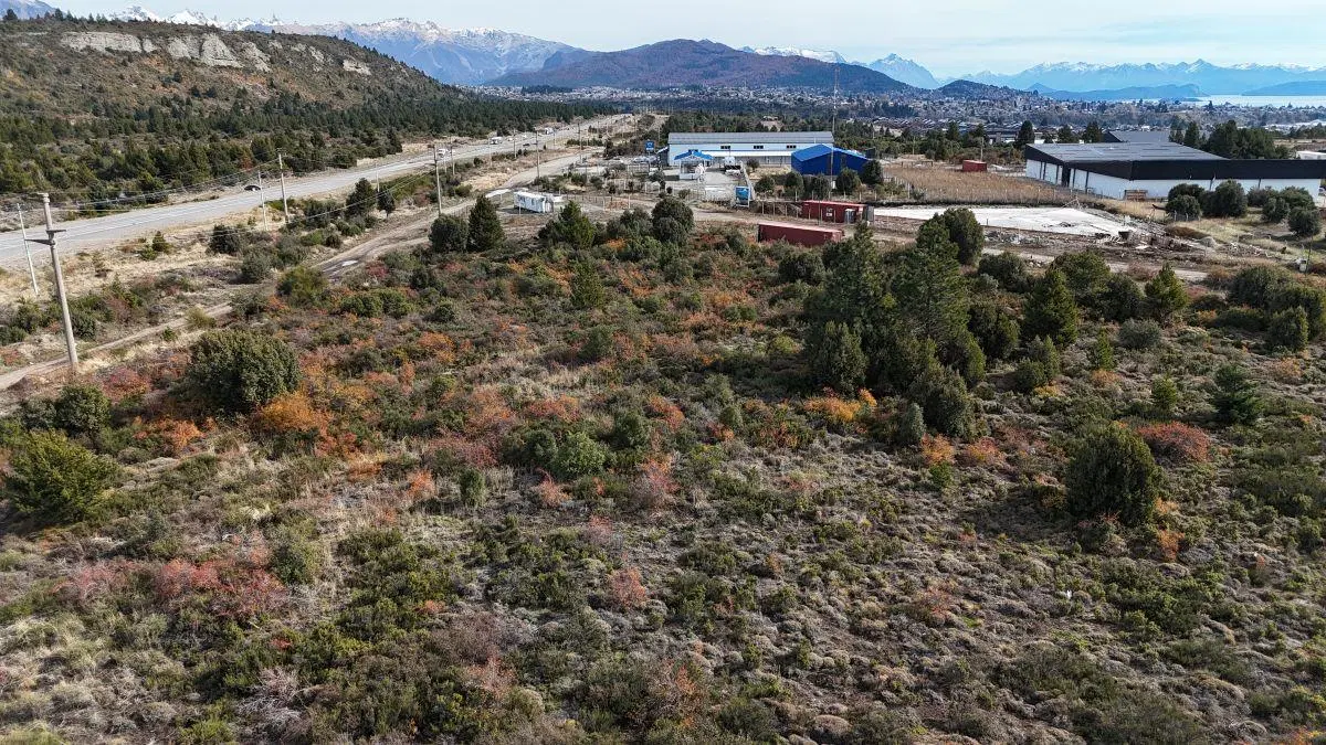 Gran Terreno en Venta en zona Circunvalación de Bariloche. 8006 m2 4